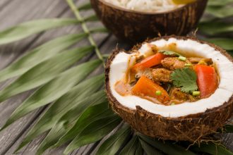 Les plats incontournables à déguster lors d’une croisière en Polynésie
