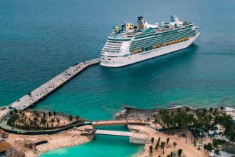 Surprenez votre moitié avec une croisière romantique aux Caraïbes !